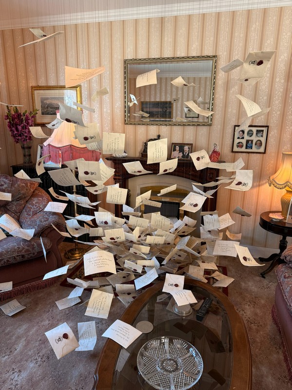 Там даже был воссоздан дом Дурслей с колоссальным количеством деталей.